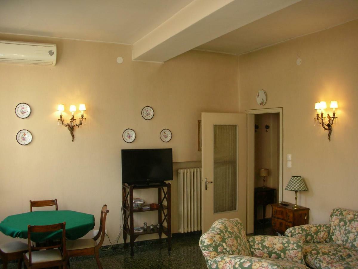 Nice Apartments In Downtown Bolonha Exterior foto