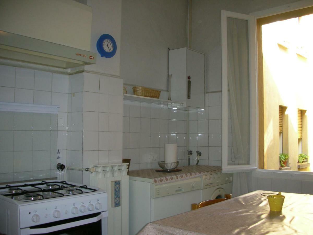 Nice Apartments In Downtown Bolonha Exterior foto